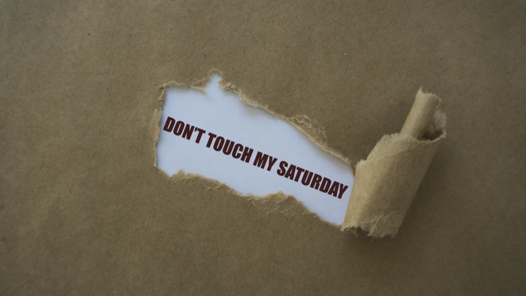 is-saturday-a-business-day